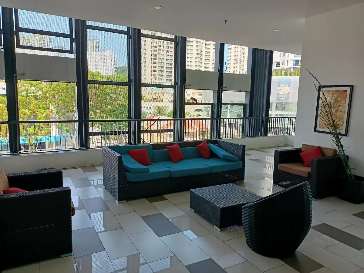 Cozy Seaview 6 Studio Apartment Tanjung Tokong 0*,
